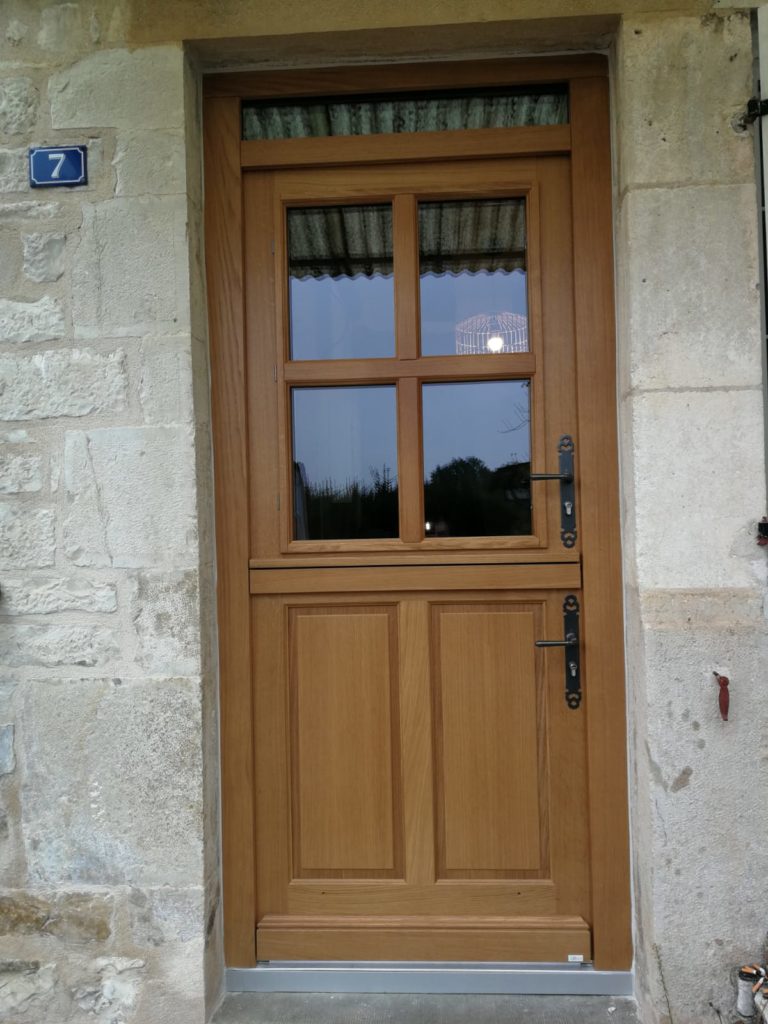 porte en bois PVC sur langres